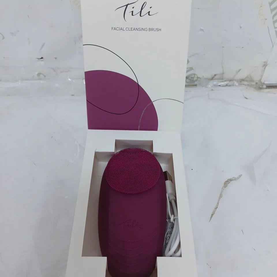 BOXED TILI FACIAL CLEANSING BRUSH