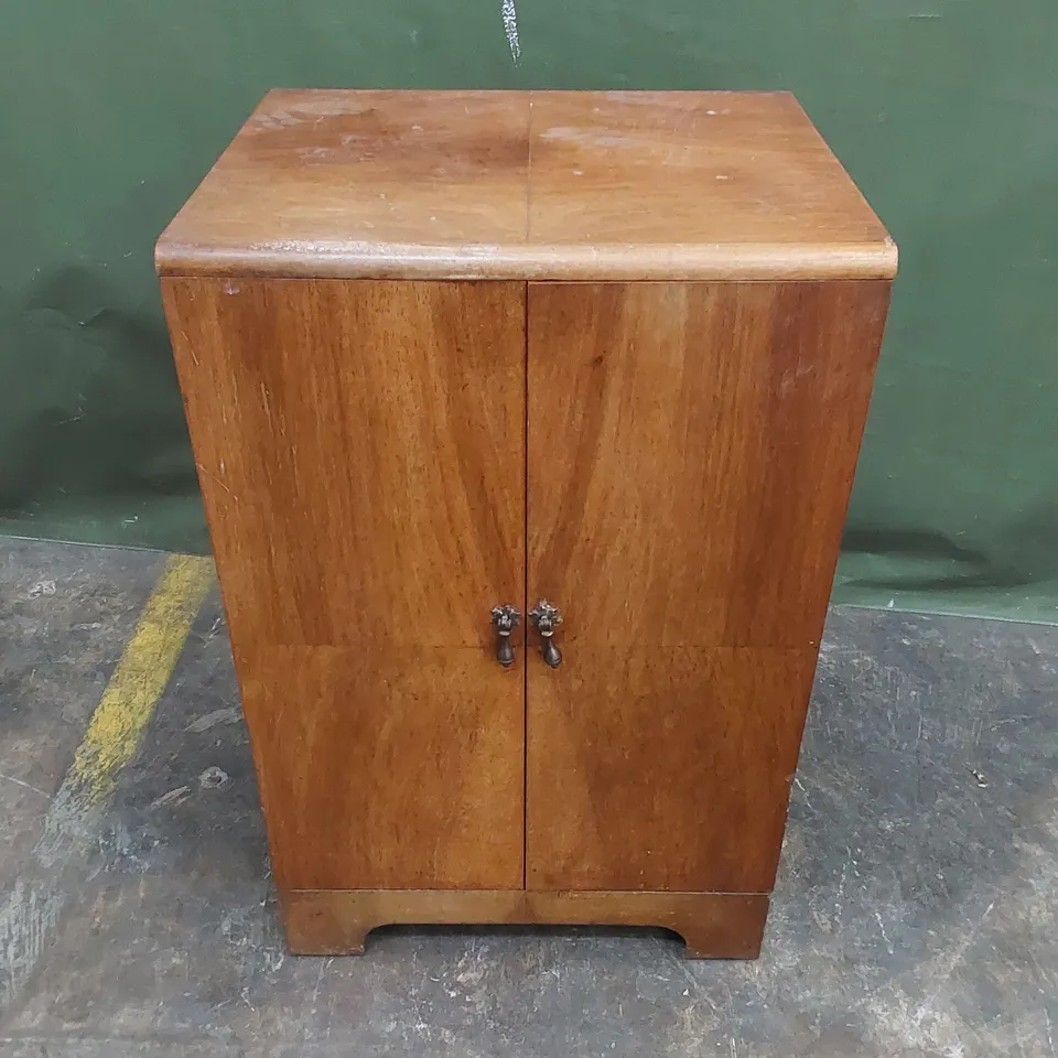 VINTAGE 20TH CENTURY BEDSIDE TABLE 
