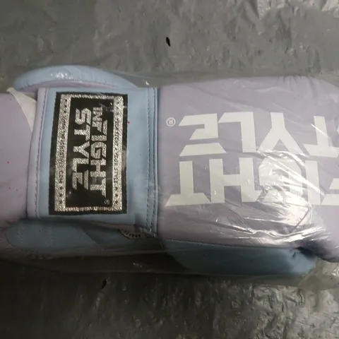 IN FIGHT SYLE LILAC 10OZ BOXING GLOVES