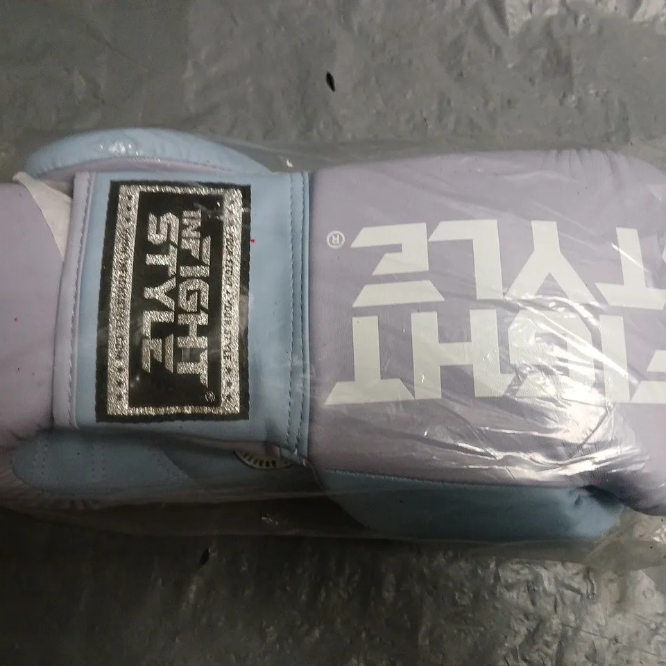 IN FIGHT SYLE LILAC 10OZ BOXING GLOVES