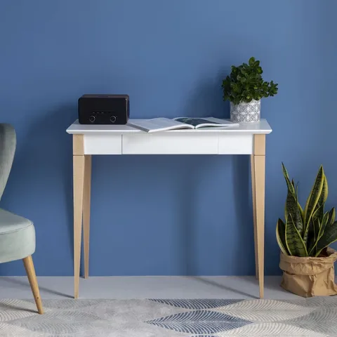 BOXED SHETLAND SOLID WOOD BASE WRITING DESK (1 BOX)