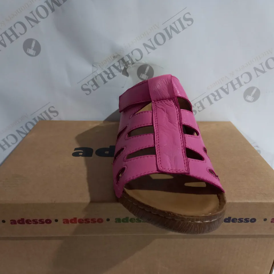 BOXED PAIR OF ADESSO FRANCES MULES IN PINK UK SIZE 6