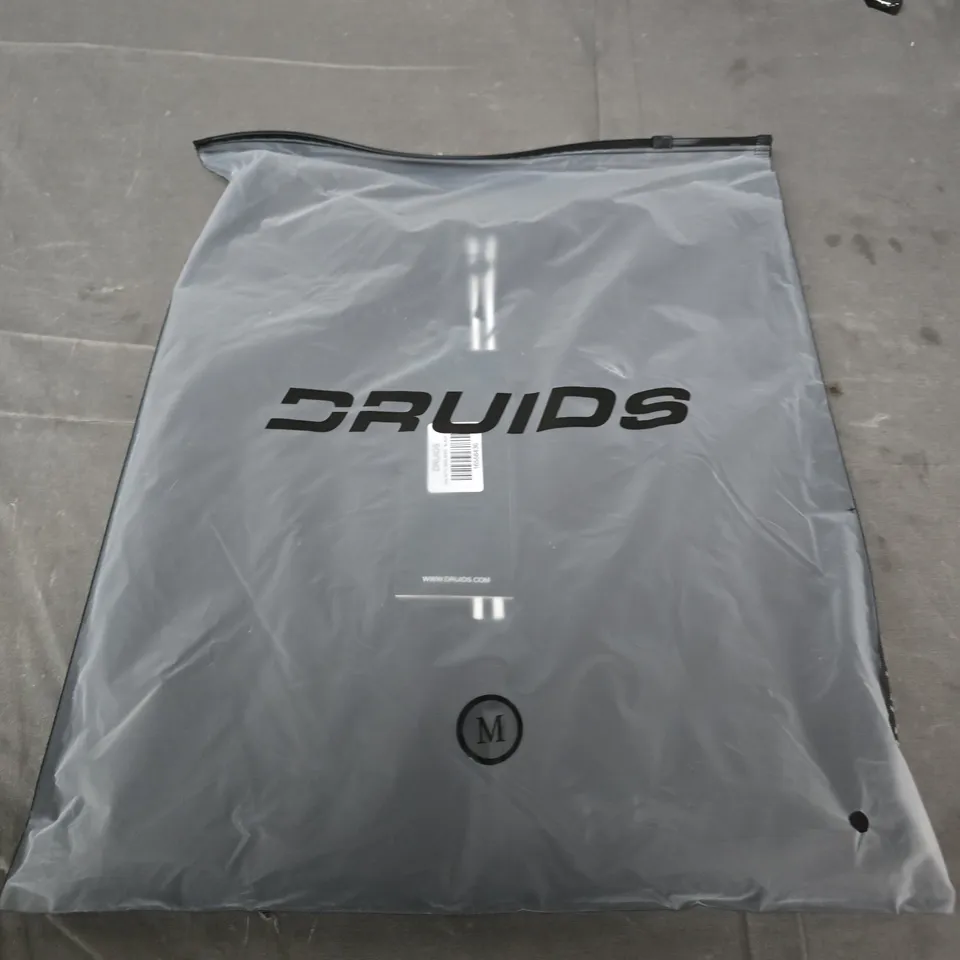 DRUIDS GALACTIC MIDLAYER – BLACK, UK MEDIUM