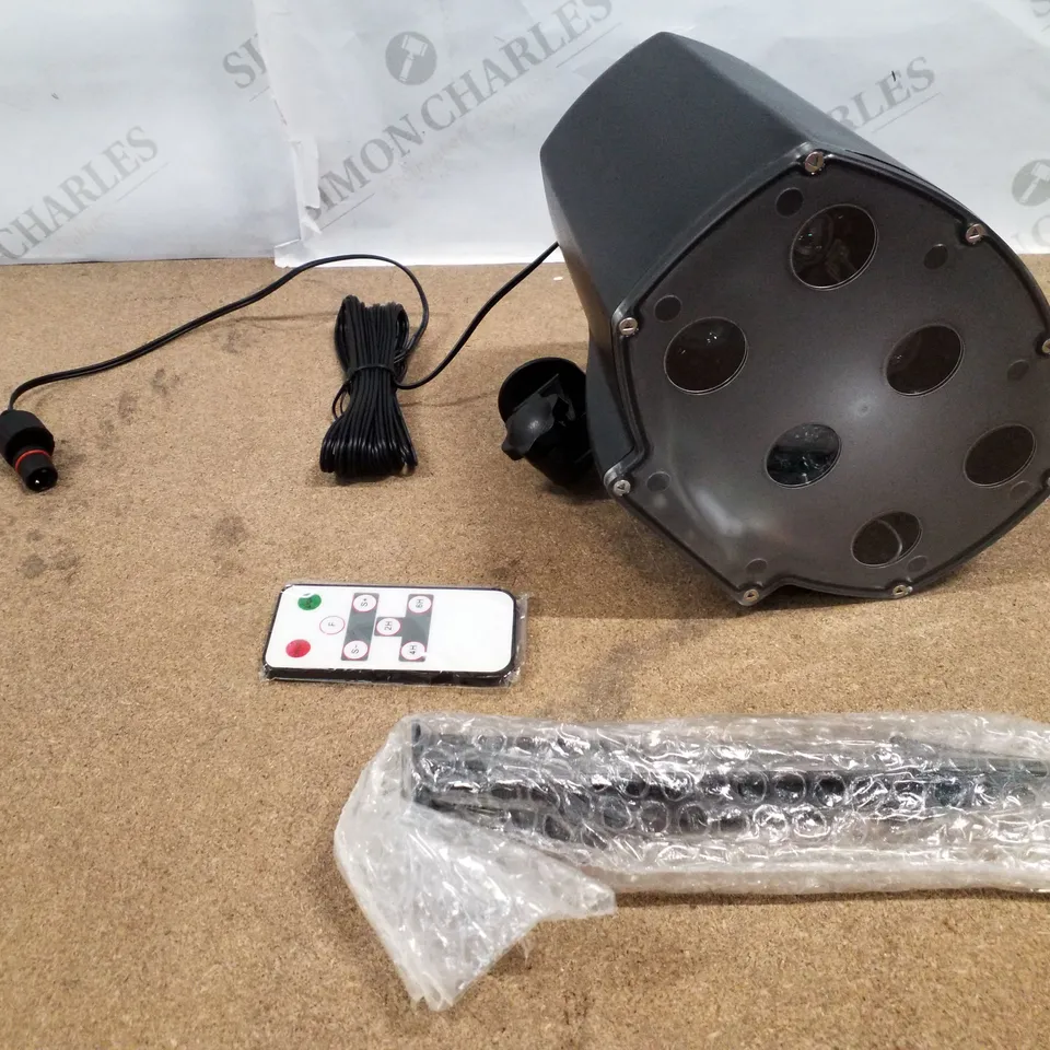 LOT OF 5 BOXED LED SNOWFALL LIGHTS (5 BOXES)