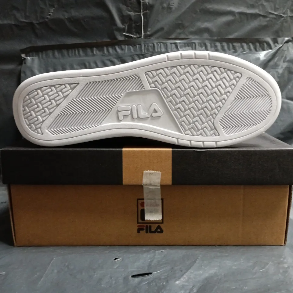 BOXED PAIR OF FILA SHOES IN BLACK SIZE UK 9.5
