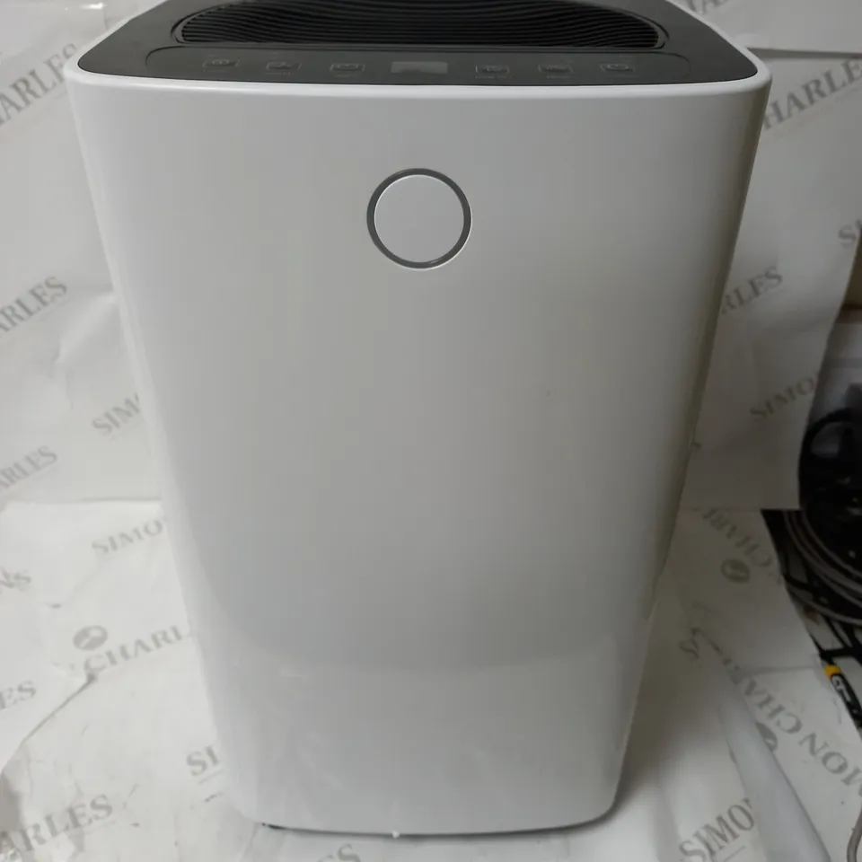 12L DEHUMIDIFIER WITH 2L WATER TANK AND TIMER