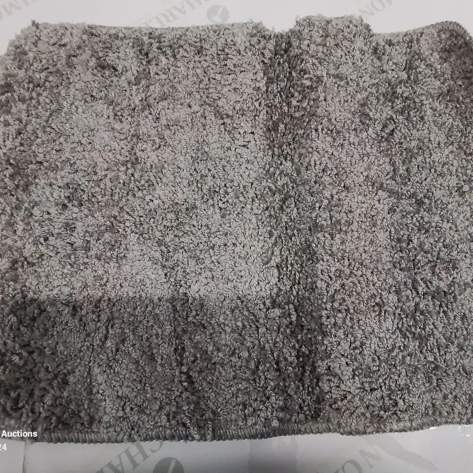 BRAND NEW PACO HOME GREY 40X55 BATH MAT