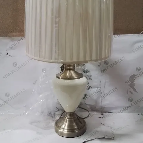 BOXED EDIE 56CM CLASSIC CREAM ANTIQUE BRASS TABLE LAMP