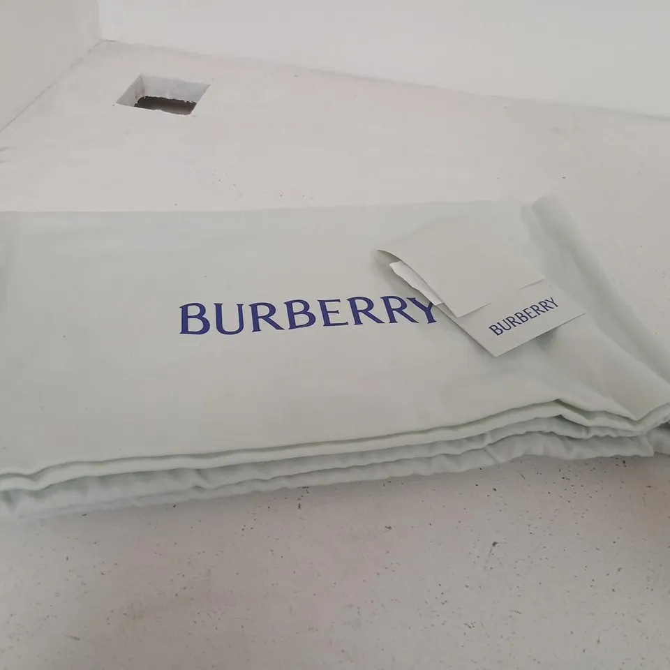BURBERRY LEATHER CHELSEA BOOTS – BLACK, UK 5 (EUR 39) – BOX & DUST BAG