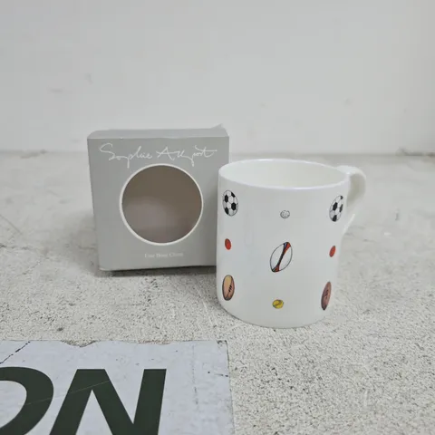 SOPHIE ALLPORT "BALLS" MUG BOXED