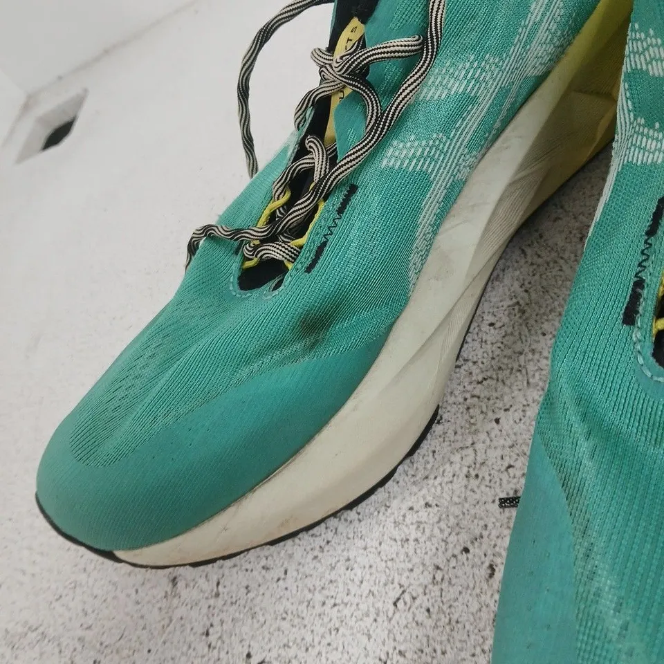 ASICS RUNNING SHOES – TURQUOISE/YELLOW, UK 13 (EU 47 / US 14)