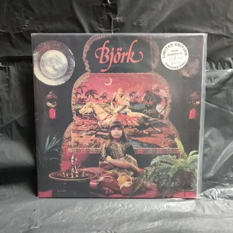 BJORK GUDMUNDSDOTTIR LIMITED EDITION COLOURED VINYL