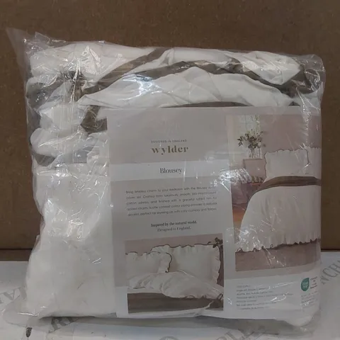 BAGGED BLOUSEY COTTON NO PATTERN DUVET COVER SET WITH PILLOWCASES - KING SIZE