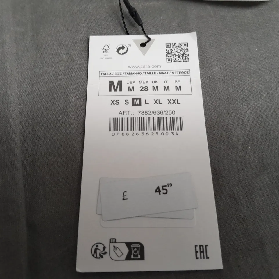 ZARA WHITE SLEEVELESS DRESS - UK M