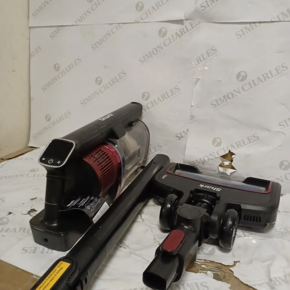 SHARK CORDLESS STICK VACUUM CLEANER 