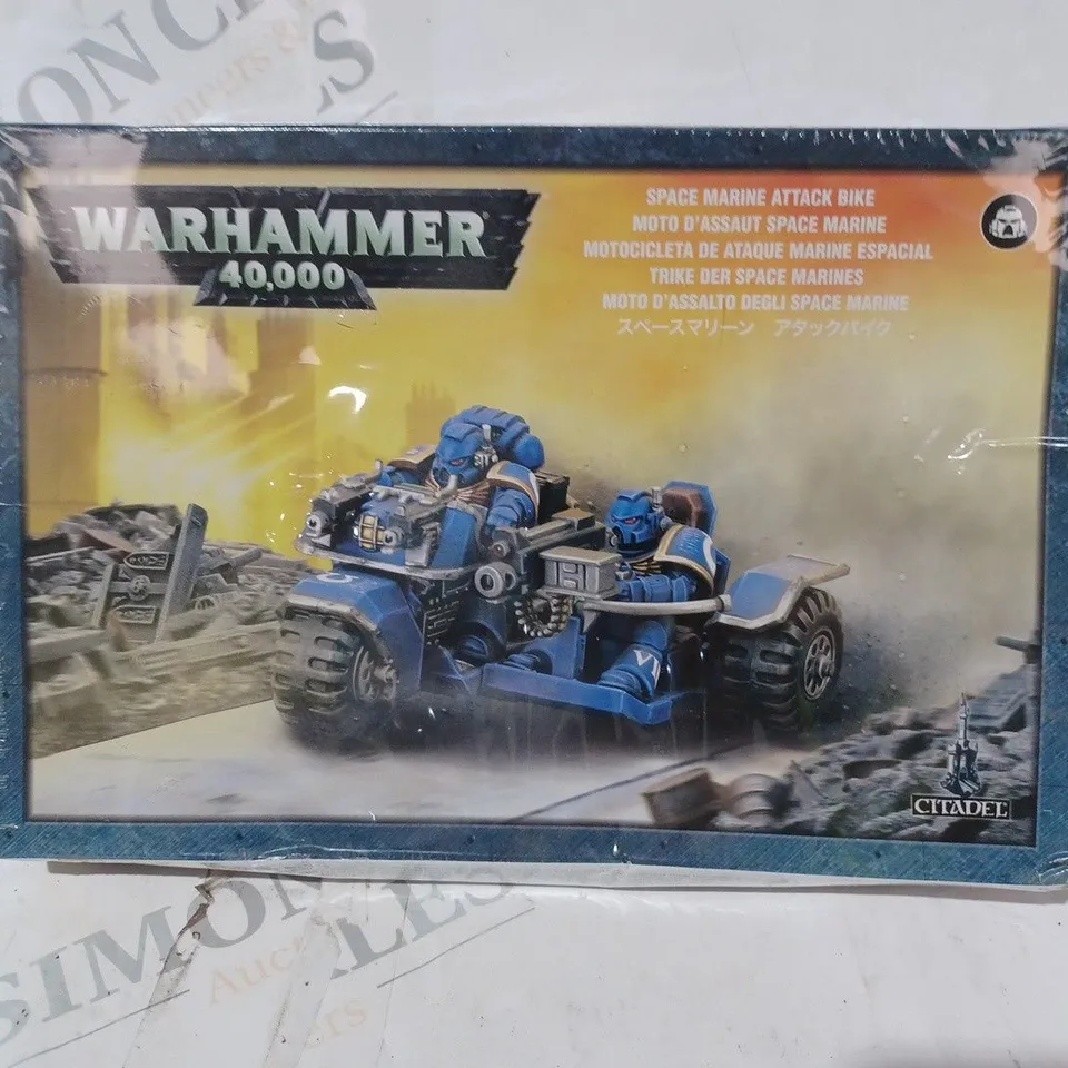 BOXED WARHAMMER 40K SPACE MARINE ATTACK BIKE