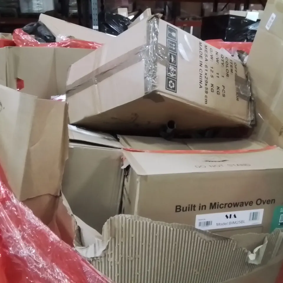 PALLET OF ASSORTED HOUSEHOLD GOODS AND PRODUCTS TO INCLUDE;KEYBOARD,RETRACTABLE SAFETY GATE,LEVEL HORIZONTAL BAR