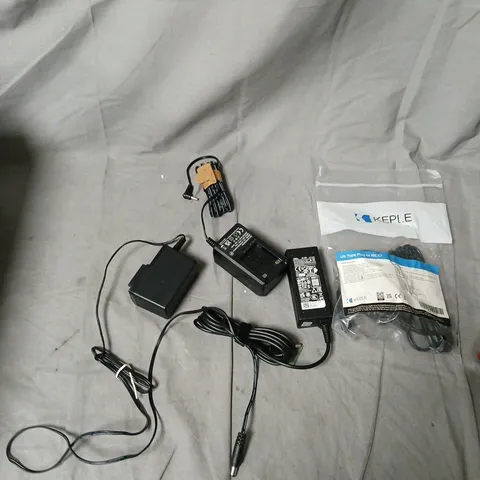 KEPLE UK TYPE PLUG TO IEC C7 POWER ADAPTER KIT WITH CABLES ASSORTED 4 CHARGERS APPROXIMATELY .