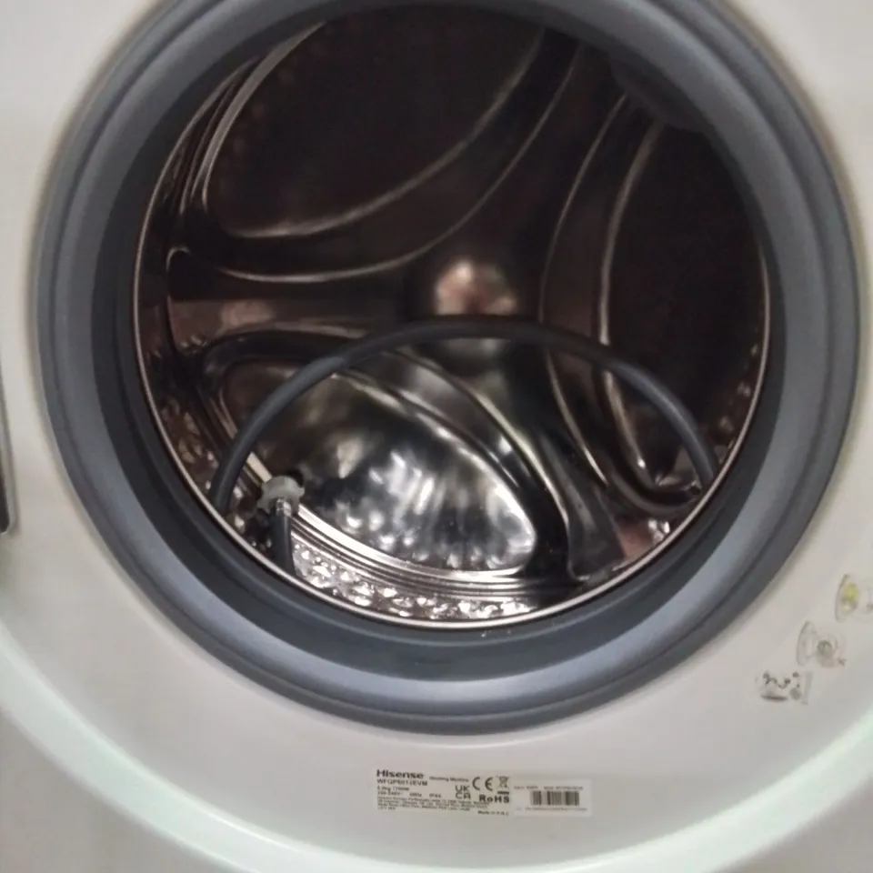 HISENSE FREESTANDING WASHING MACINE IN WHITE  - (WFQP6012EVM)