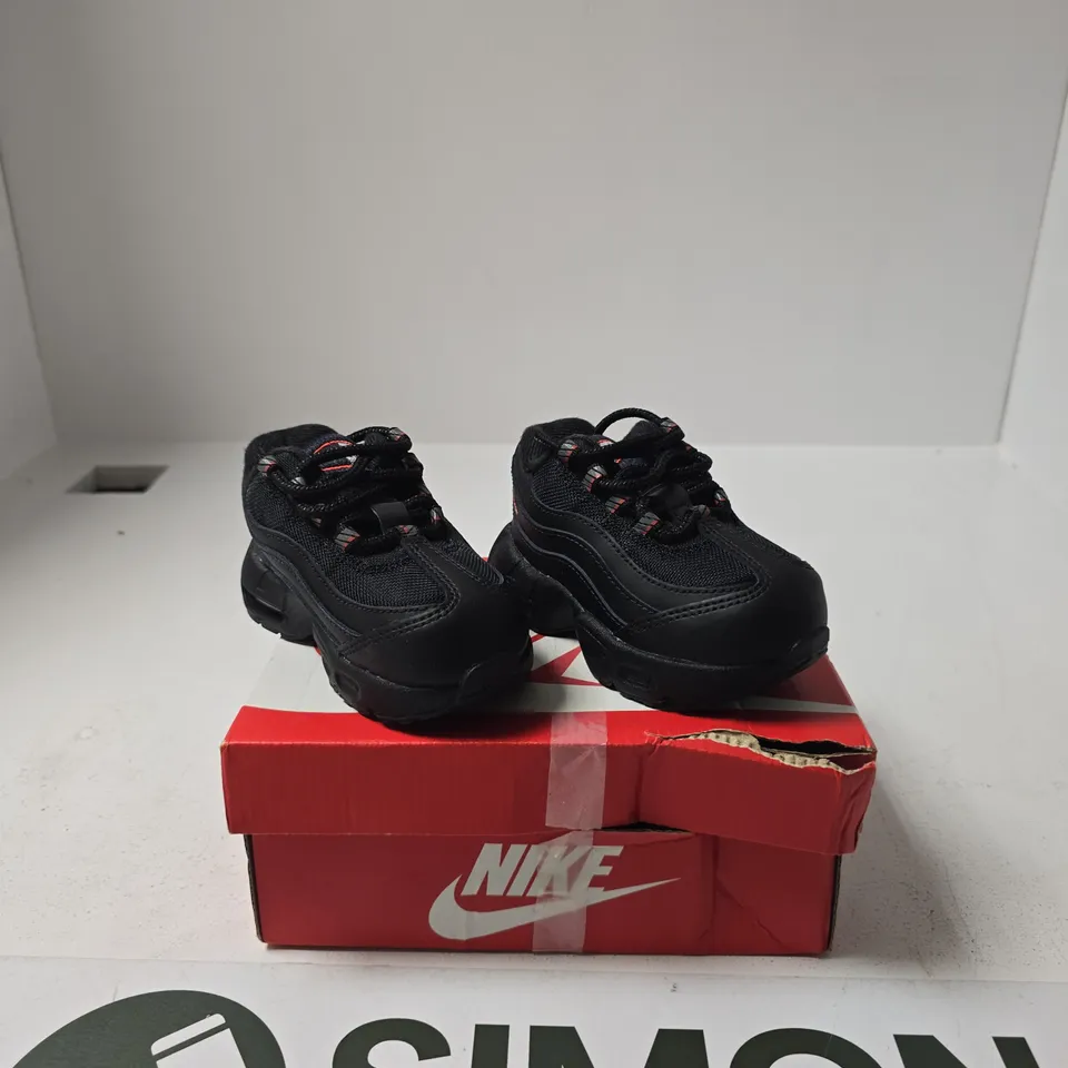 BOXED PAIR OF NIKE AIRMAX 95'S SIE TODDLER 5.5