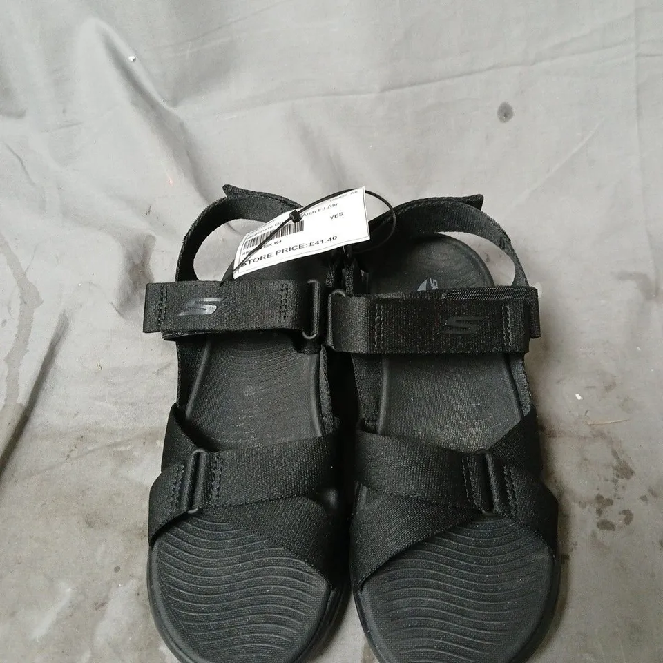 SKECHERS GO WALK ARCHFIT SIZE 4