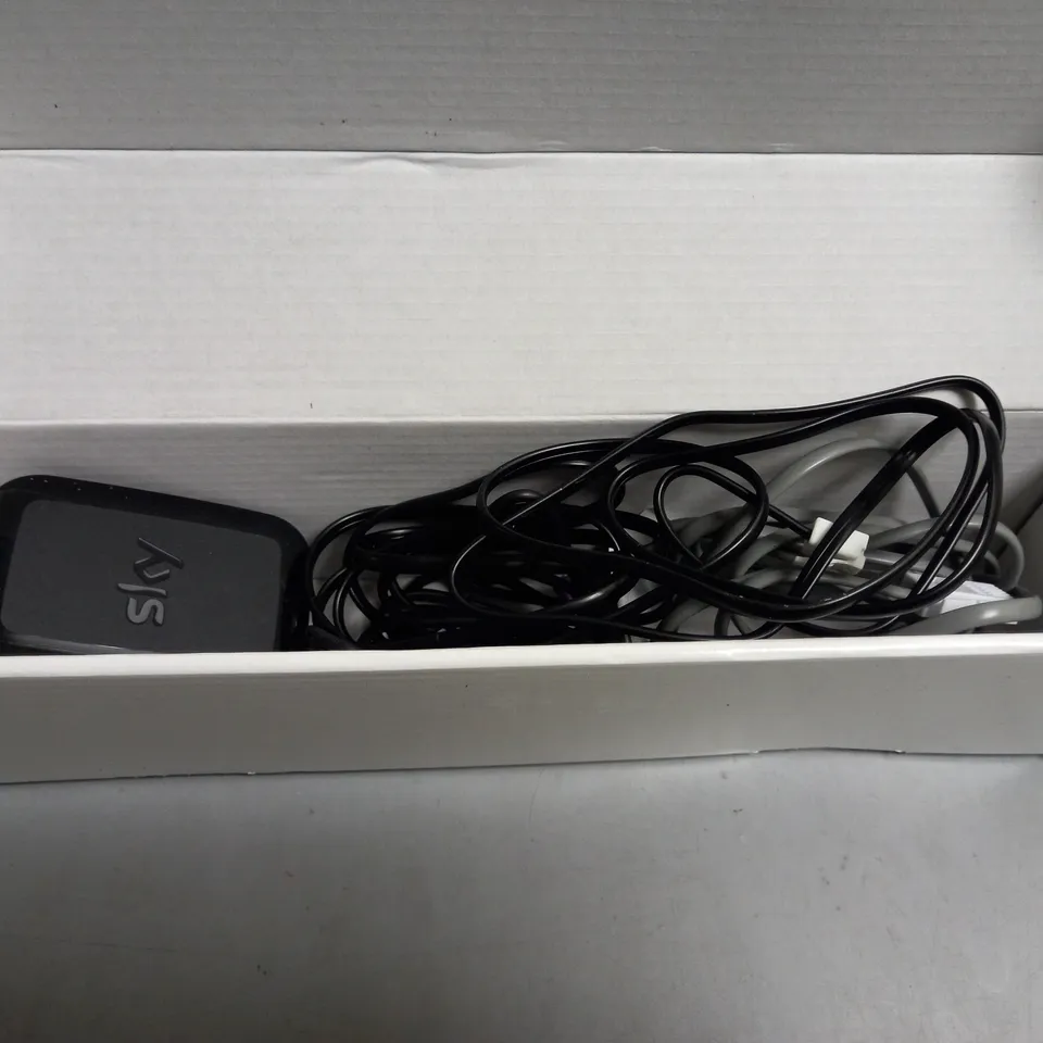 BOXED SKY BROADBAND POWER CABLE 