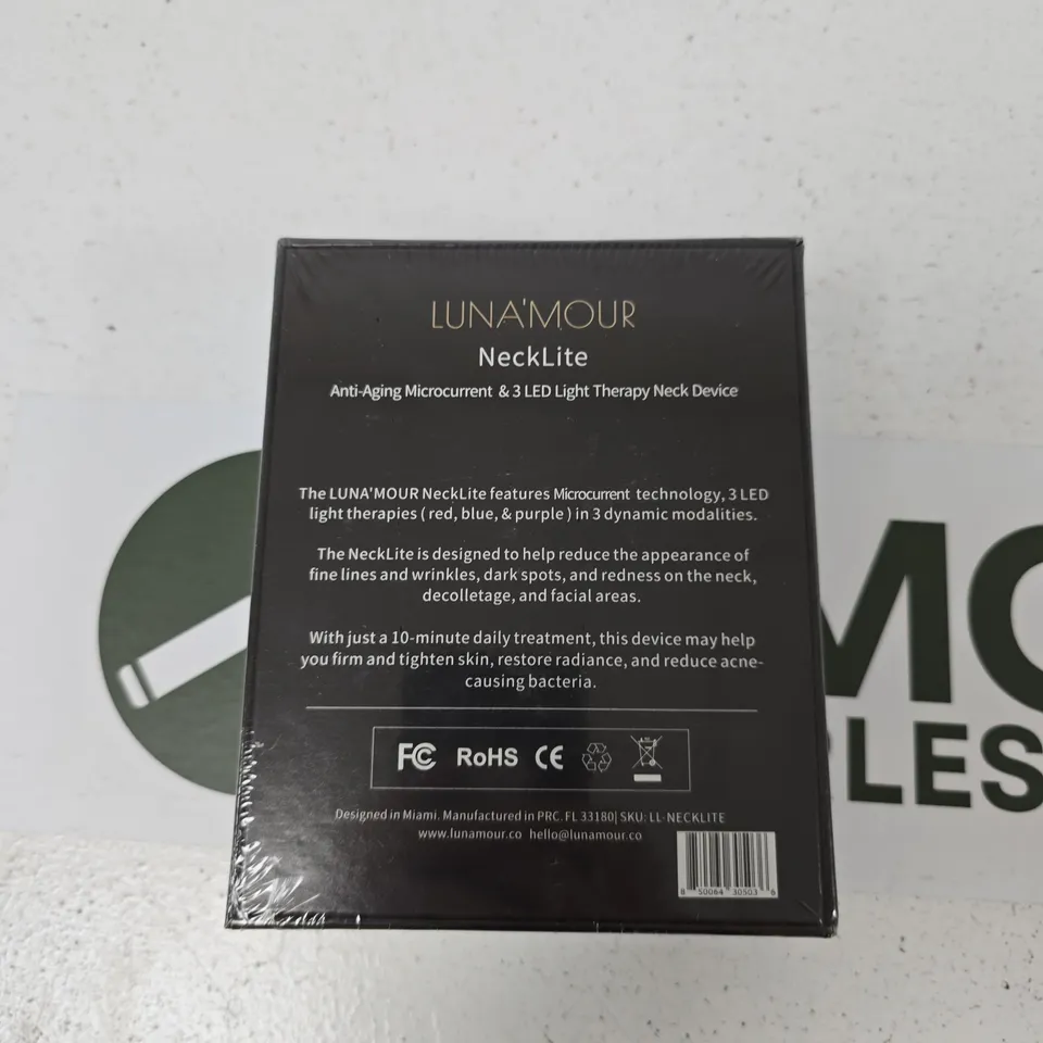 LUNA'MOUR NECKLITE – ANTI-AGEING MICROCURRENT & 3 LED NECK THERAPY DEVICE