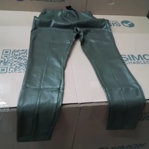 BOXED BRAND NEW APPROXIMATELY 23 JD WILLIAMS PU LEGGINGS DARK OLIVE SIZE 12