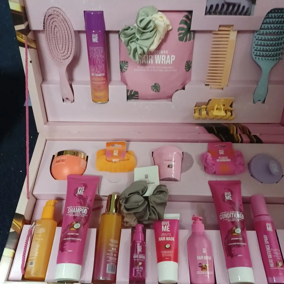 GIVE ME LOCKS & GLOW BEAUTY CAGE