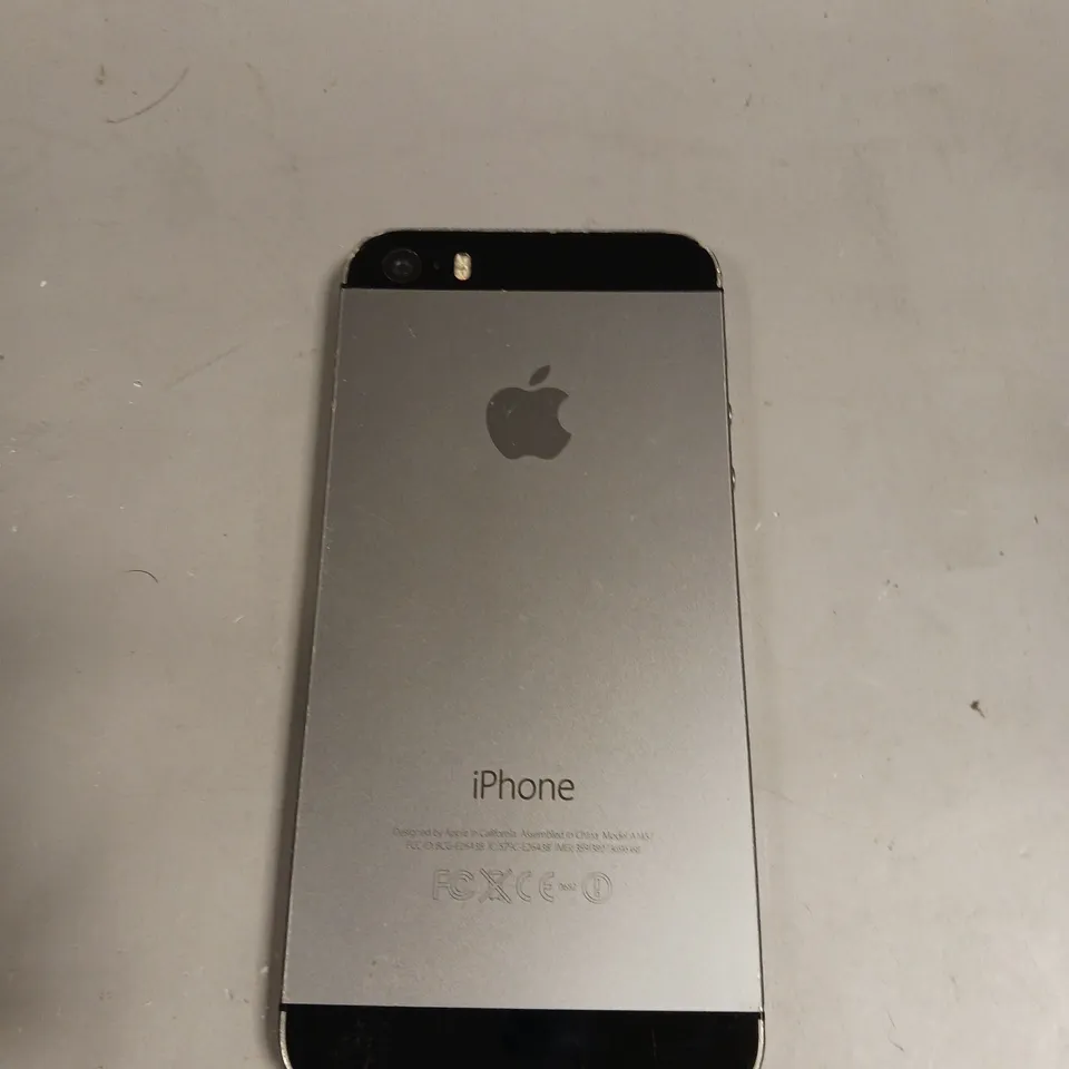 APPLE IPHONE 5 SMARTPHONE 