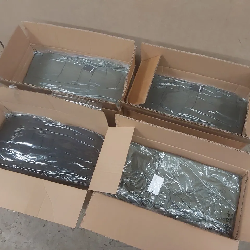 PALLET CONTAINING APPROXIMATELY 110x BRAND NEW ASSORTED DESIGNER CLOTHING ITEMS INCLUDING: ASSORTED SIMPLY BE JACKETS ECT