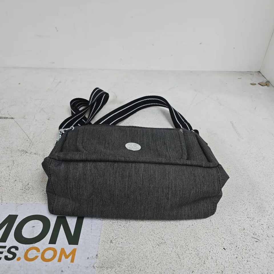 KIPLING GREY/BLACK BAG