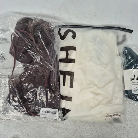 APPROXIMATELY 20 ASSORTED CLOTHING AND FASHION PRODUCTS IN VARIOUS STYLES AND SIZES - COLLECTION ONLY