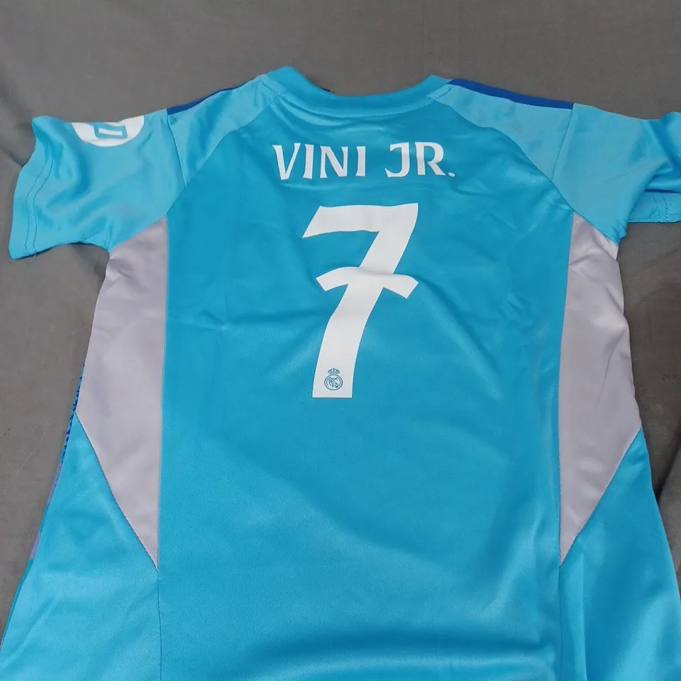 KIDS REAL MADRID AWAY SHIRT WITH VINI.JR 7 SIZE 22