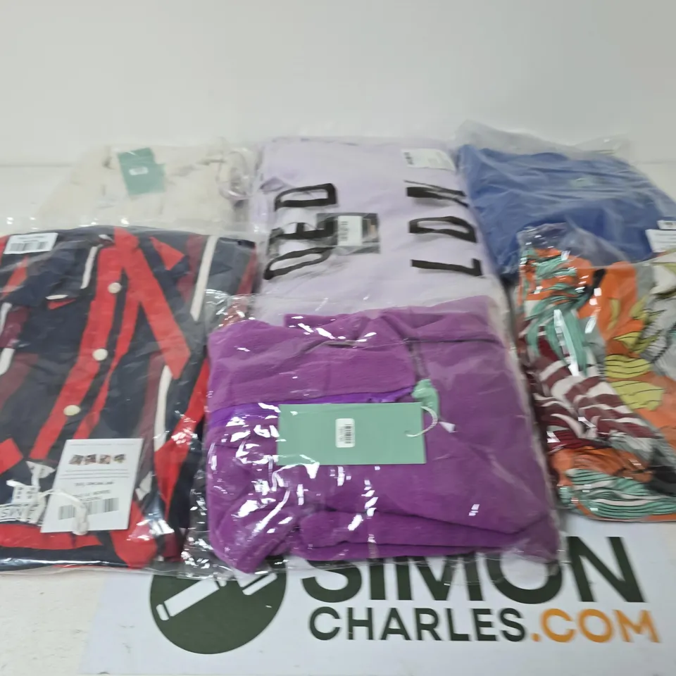 LARGE BOX OF ASSORTED CLOTHING ITEMS IN VARIOUS COLORS , SIZES AND STYLES