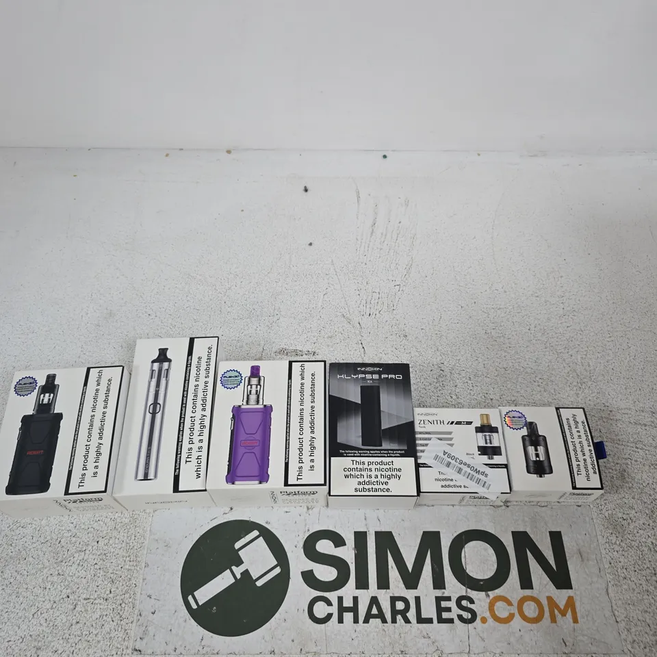 APPROXIMATELY 20 ASSORTED INNOKIN E-CIG PRODUCTS AND ACCESSORIES IN VARIOUS COLOURS AND FLAVOURS 