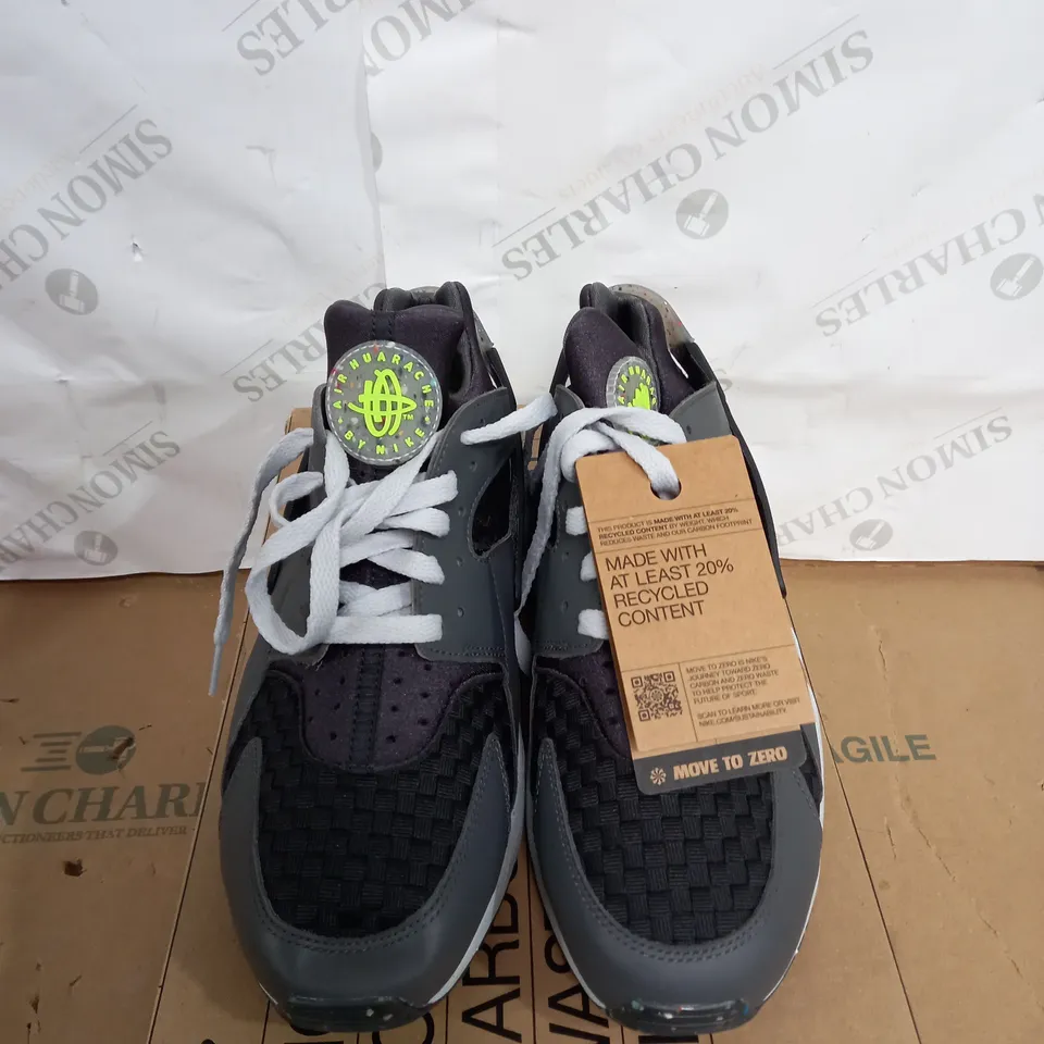 NIKE AIR HUARACHE CRATER TRAINERS SIZE 9.5