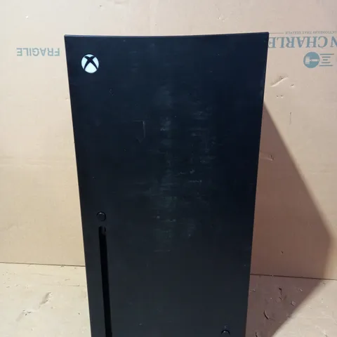 UKONIC XBOX SERIES X REPLICA MINI FRIDGE