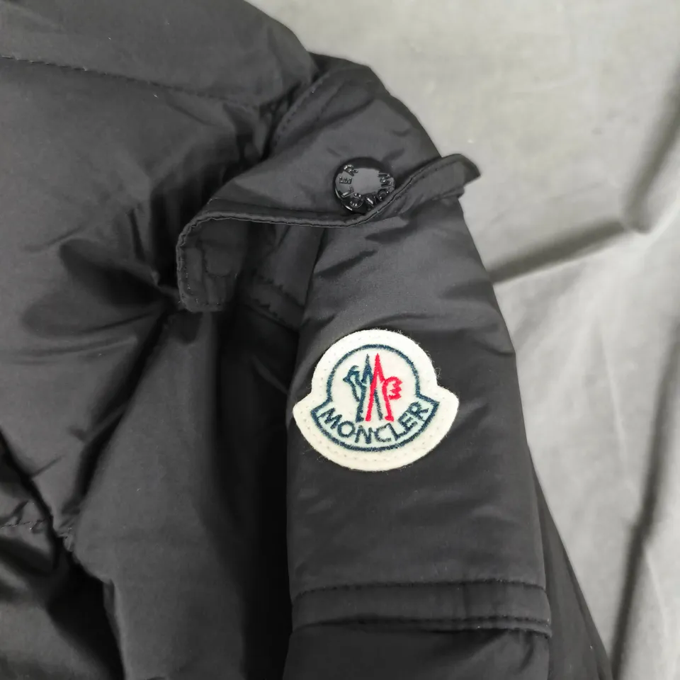 MONCLER PADDED JACKET - SIZE UNSPECIFIED 