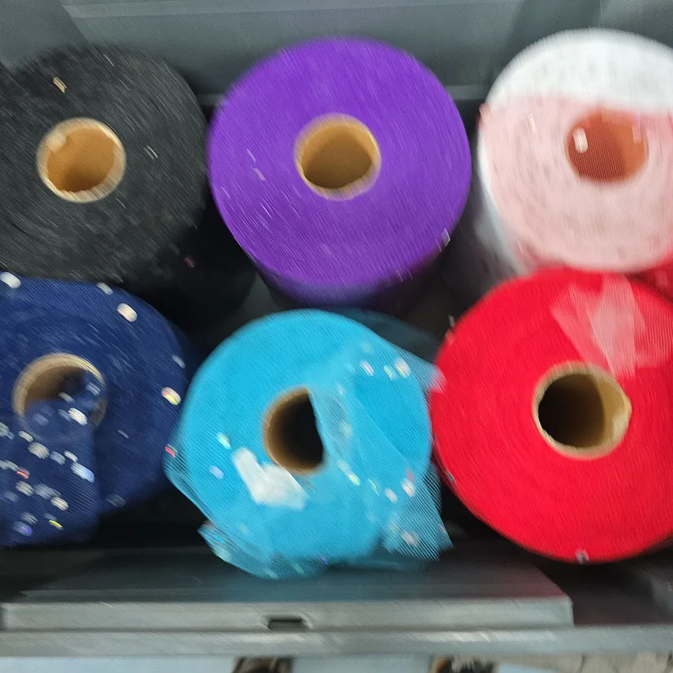 6 TULLE FABRIC ROLLS DECORATED WITH HOLOGRAPHIC SEQUINS IN VARIOUS COLOURS