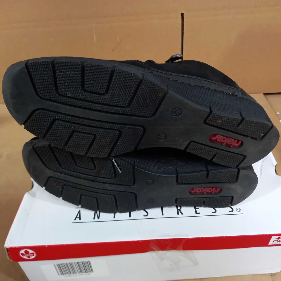 RIEKER WEDGE TRAINERS WITH SIDE ZIPS - BLACK - SIZE 6