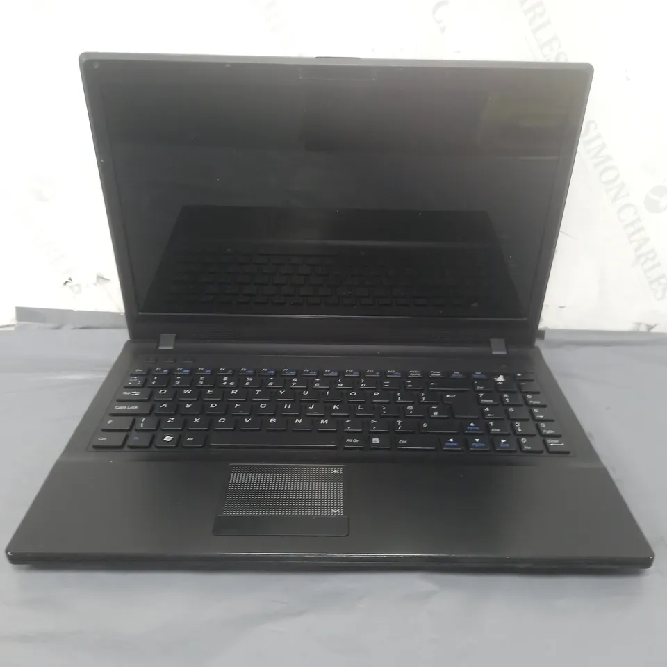 CLEVO W76OC 15 INCH I3 M 350 2.27GHZ