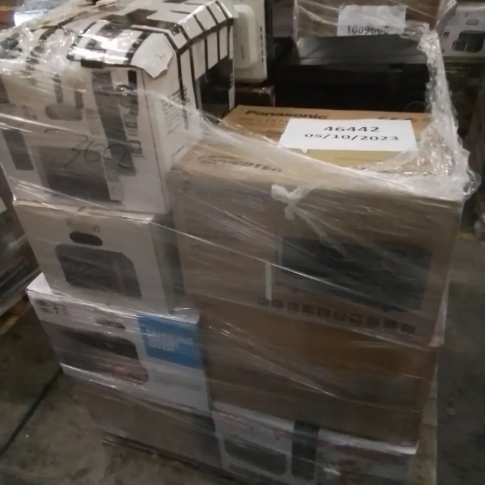 PALLET TO CONTAIN APPROXIMATELY 15 ASSORTED ELECTRONIC GOODS & PRODUCTS. INCLUDES