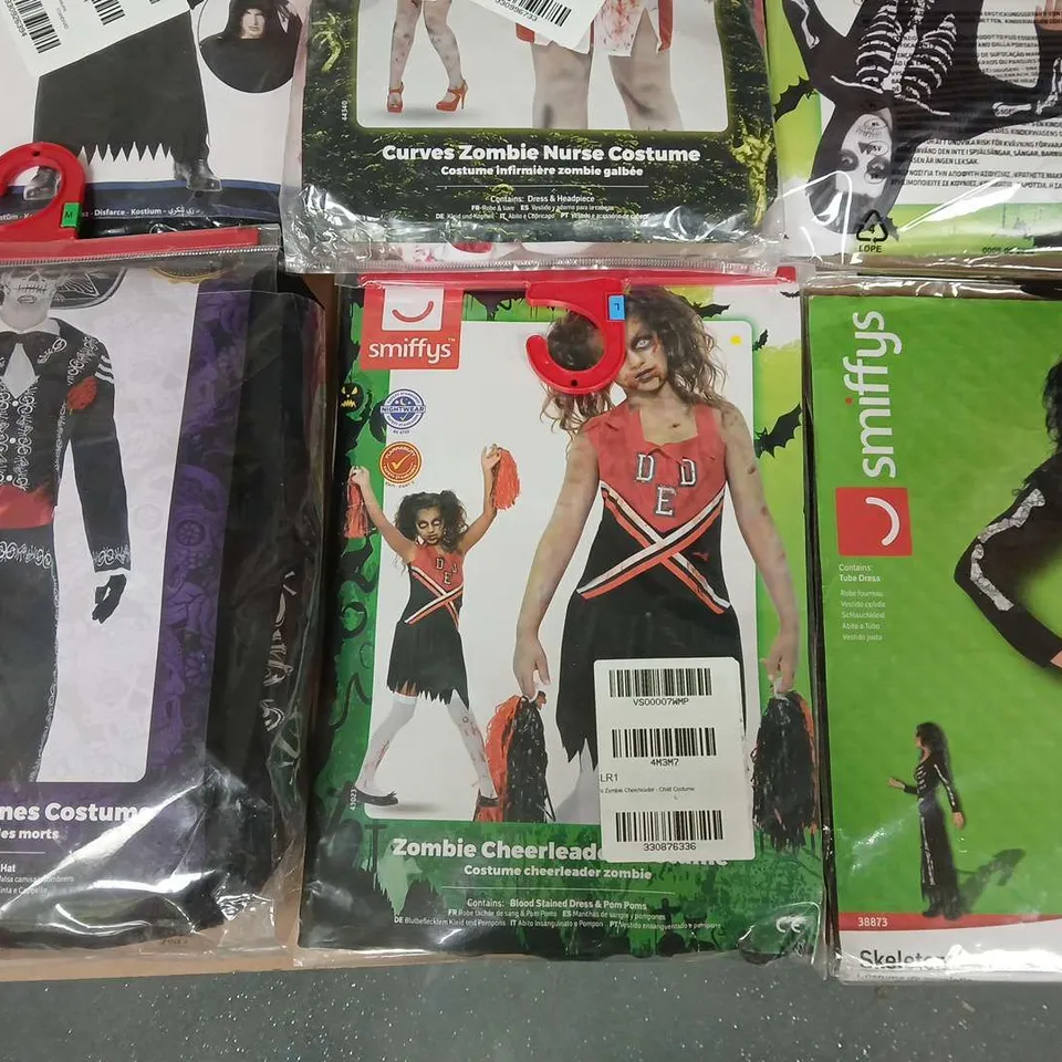 LOT OF 8 ASSORTED HALLOWEEN THEMED FANCY DRESS COSTUMES - VARIOUS SIZES