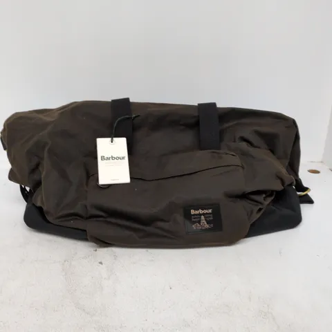 BARBOUR FIELD WAXED HOLDALL BAG – OLIVE/BLACK