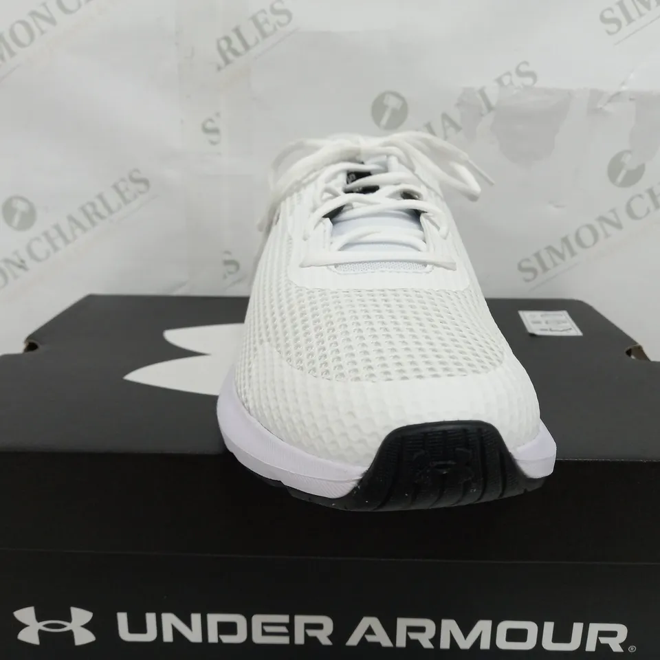 BOXED PAIR OF UNDER ARMOUR UA SURGE 3 TRAINERS IN WHITE - UK 11