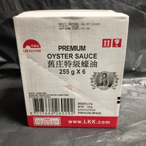 LEE KUM KEE PREMIUM OYSTER SAUCE - 6 X 255G