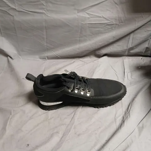 MALLETT BLACK TRAINERS - SIZE UNSPECIFIED