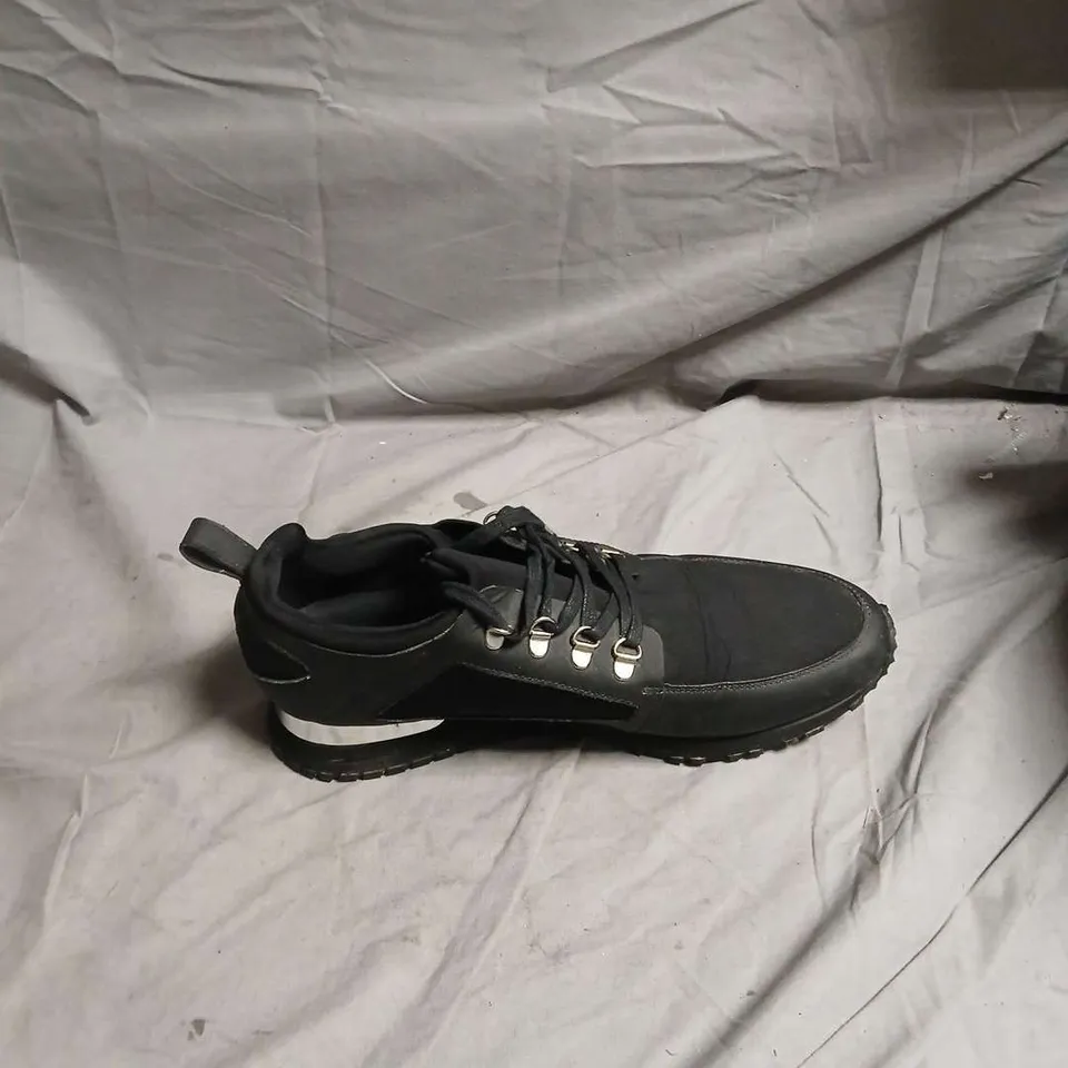 MALLETT BLACK TRAINERS - SIZE UNSPECIFIED