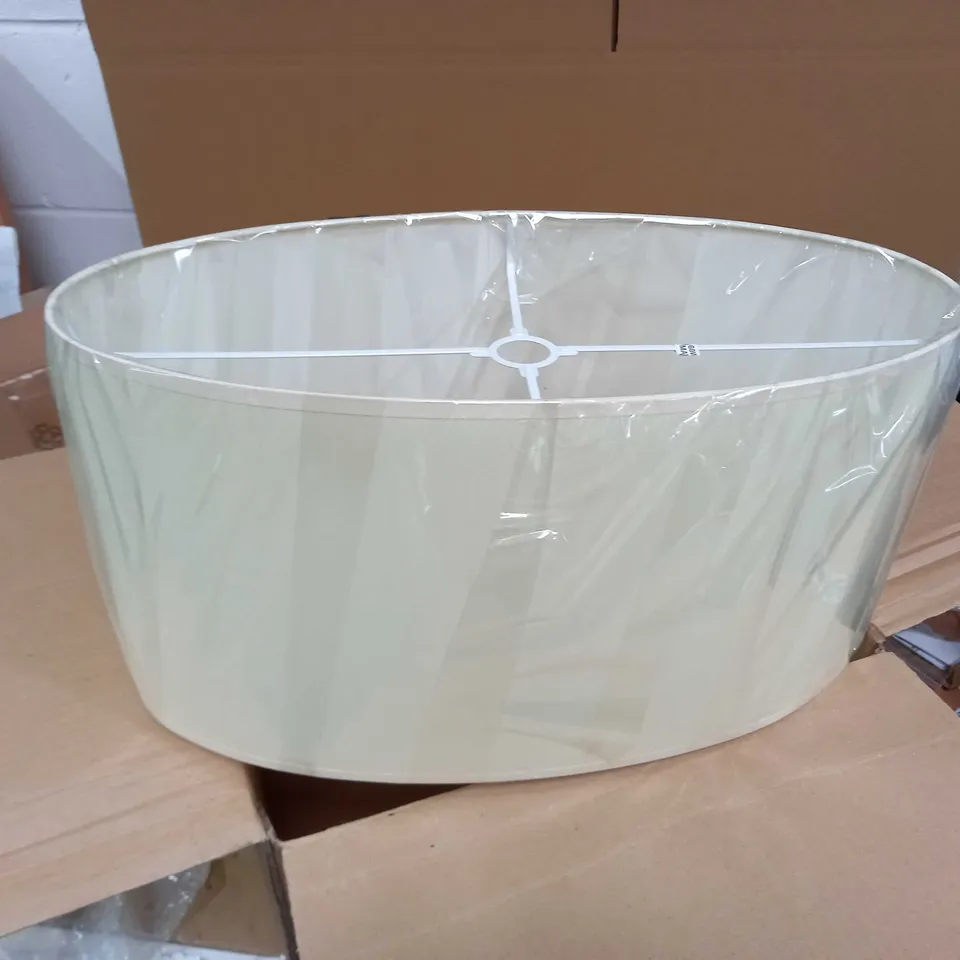WHITE LAMP OVAL SHAPED